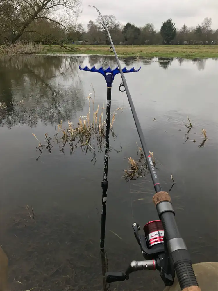 Justin Grapes- Getting To Know The River For Chub