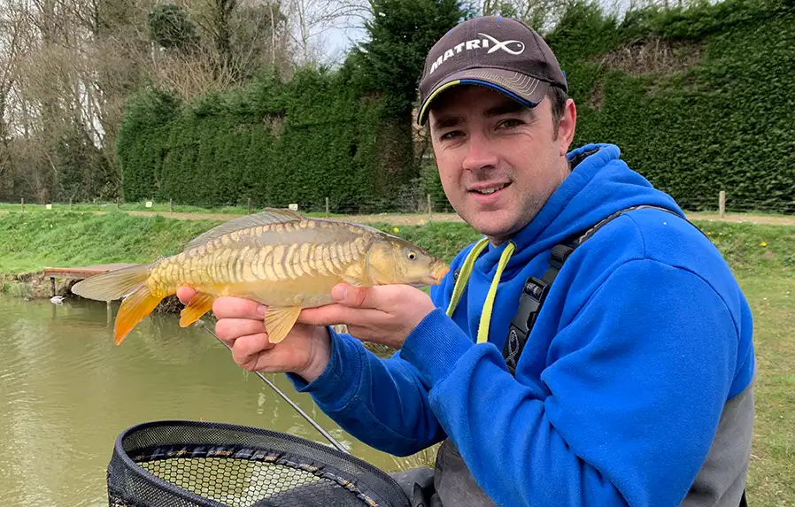 Pole Fishing For Carp - Bread With A Twist!