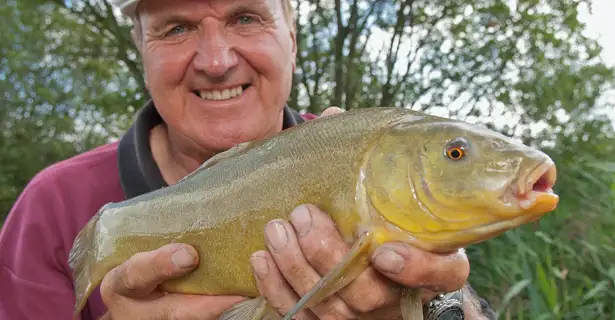 Float Fishing For Tench – Bob Nudd