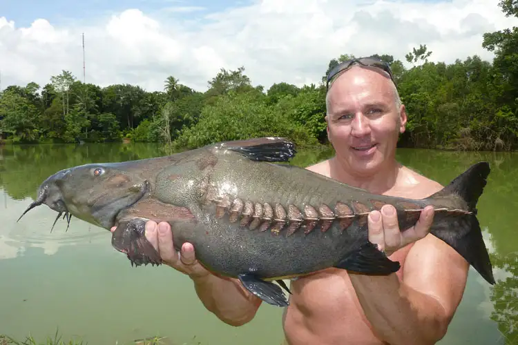 go-fishing-with-john-wilson-thailand-08-07-2016-6