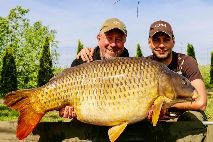 paradise-lake-carp-fishing-hungary-g-1