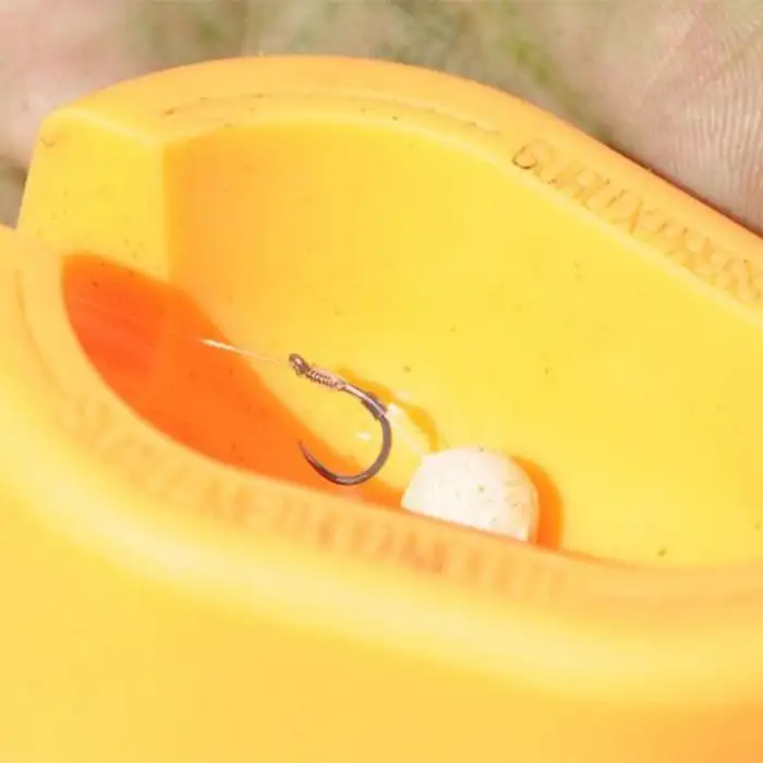 Guru X-Safe Method Fishing Feeder In Use 1