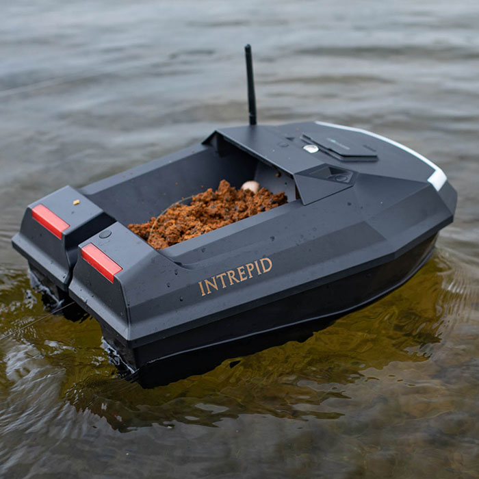 Future Carping Intrepid Fishing Bait Boat In Use 10