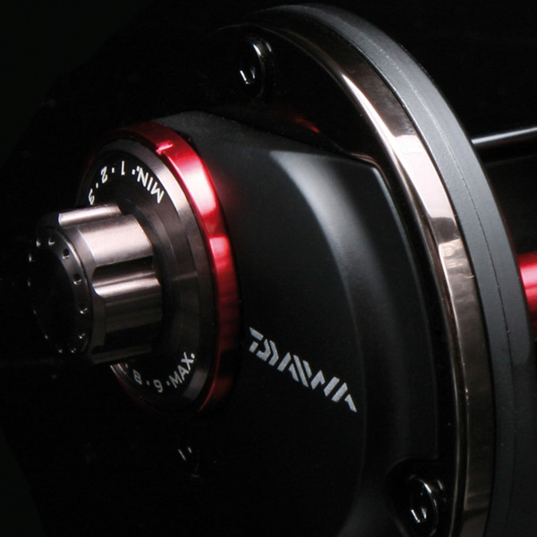 Daiwa 7HT Mag Super Tuned Reel Close Up 8