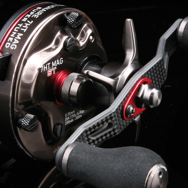 Daiwa 7HT Mag Super Tuned Reel Close Up 7