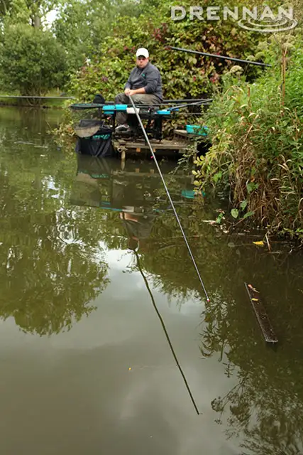 Drennan Red Range RX Carp 13m Pole In Use 6