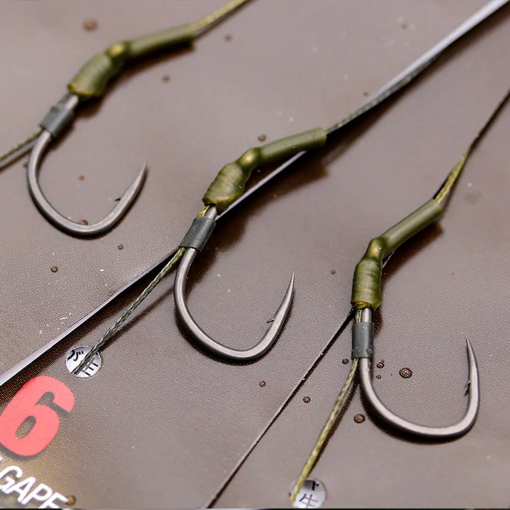 Korda Rig Hook Close Up Dark Matter