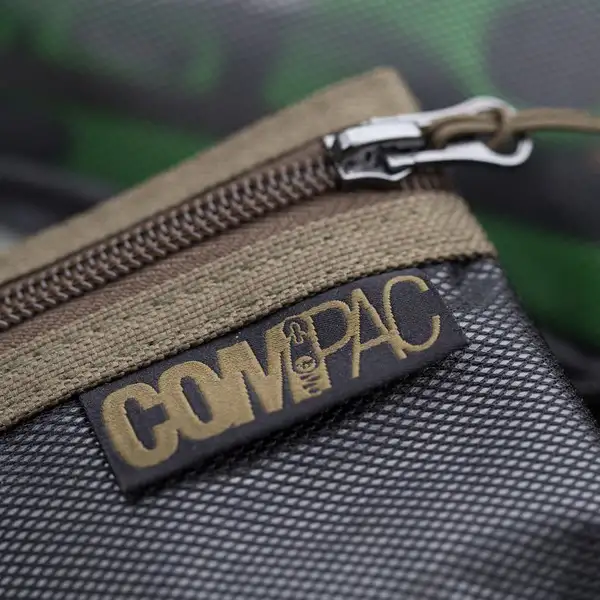 Korda Compac Fishing Wallet Small Close Up