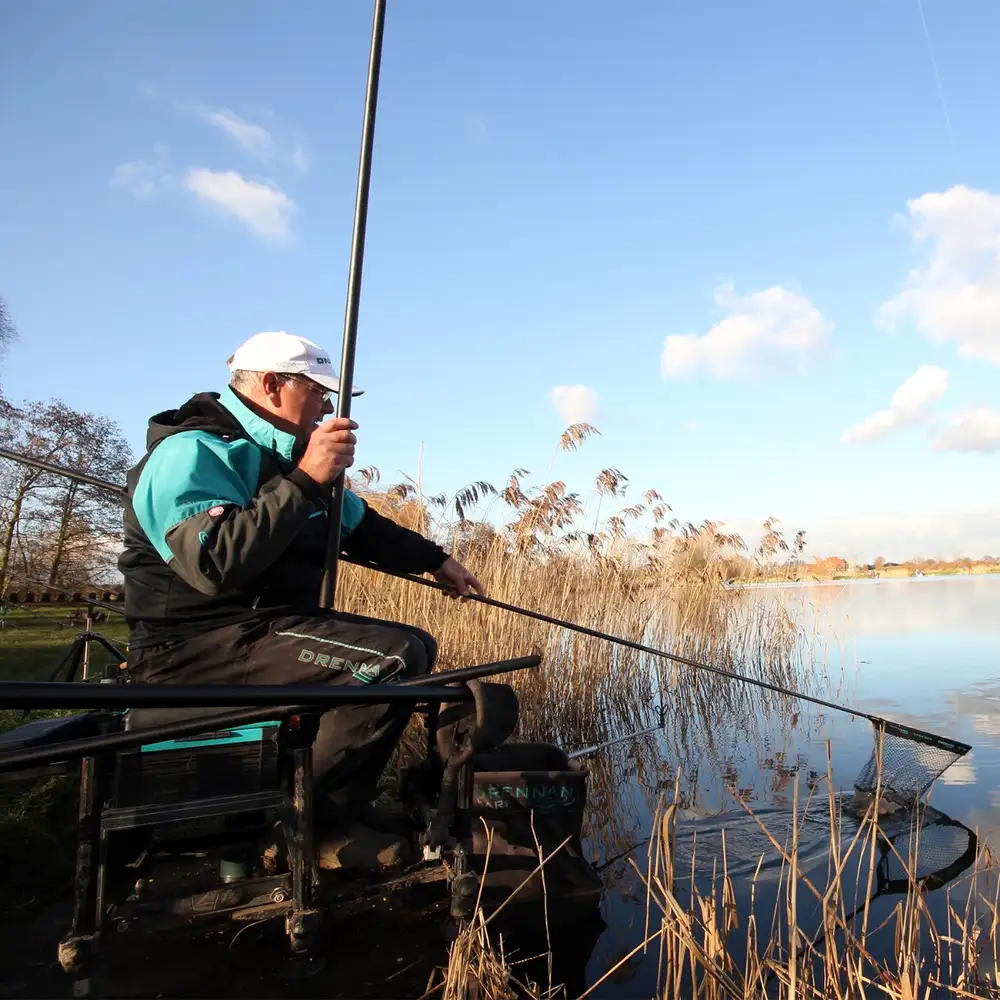 Drennan AS6 Pole Fishing Float In Use 2