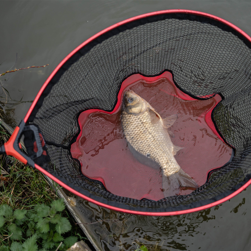 Nytro Spoon Latex Hair Mesh Landing Net Close Up In Use 4