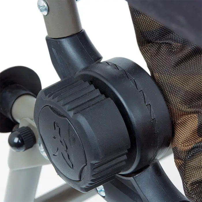 Fox R1 Camo Fishing Chair Adjuster 1