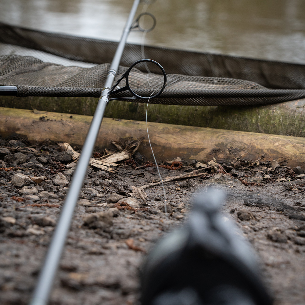 Sonik HEROX Landing Net 42" In Use 3