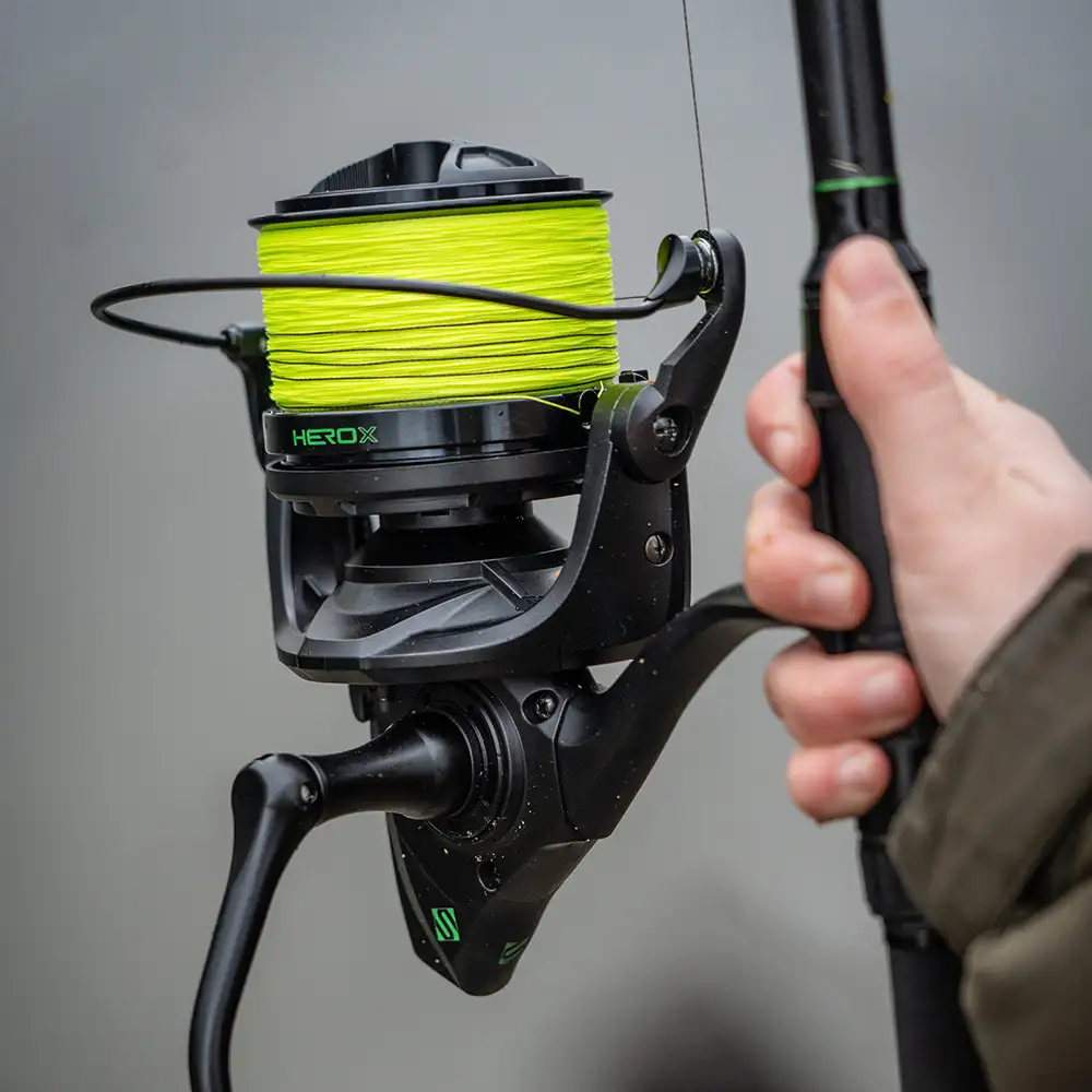 Sonik HEROX Spod Reel + 200m 30lb Braid In Use 2