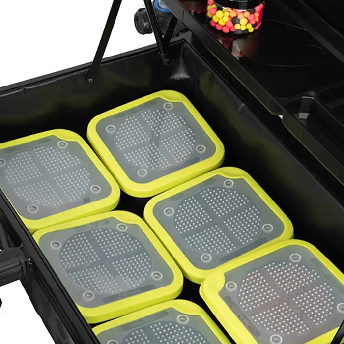 Matrix Pro Feeder Tray Inside