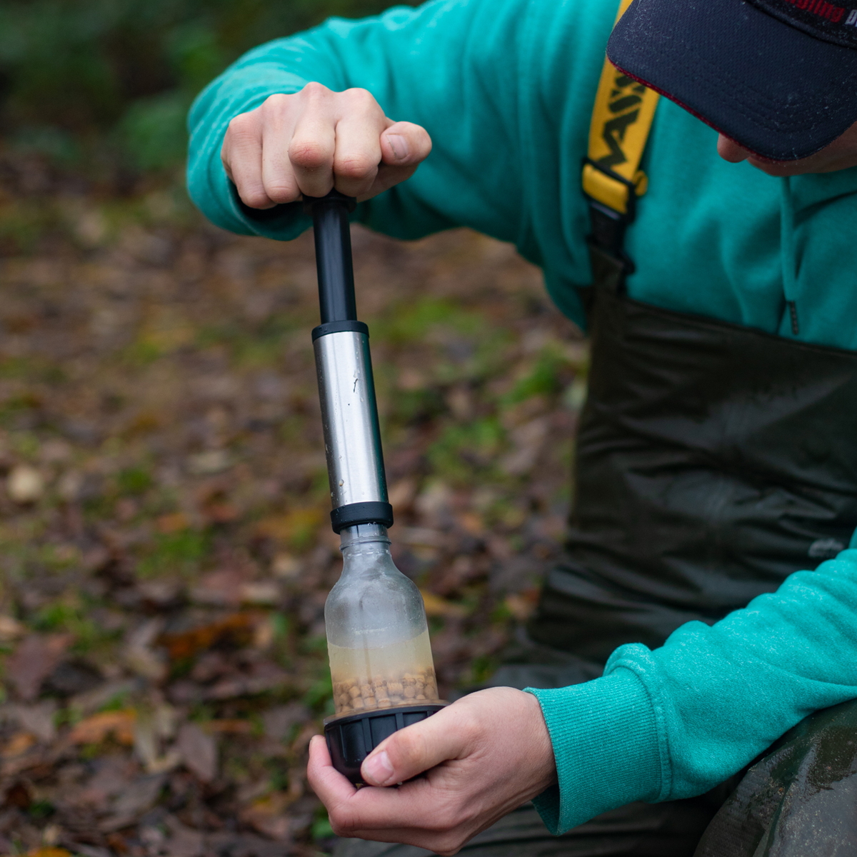 Ringers Pellet Pump In Use  2