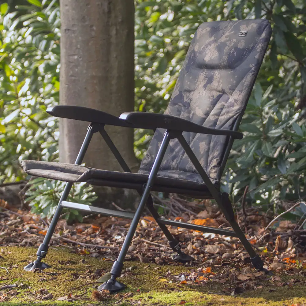 Solar Undercover Camo Reclining Fishing Chair On Location