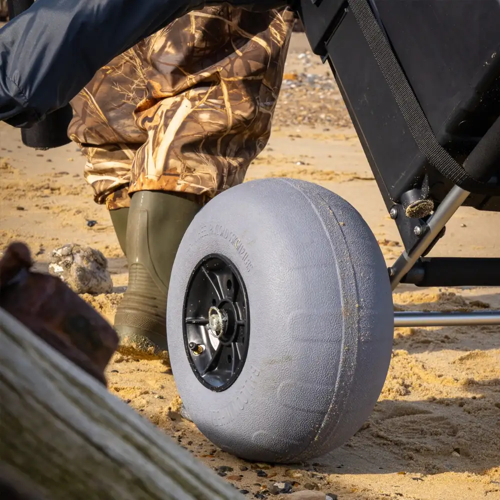 Tronixpro Beach Trolley in Use 6