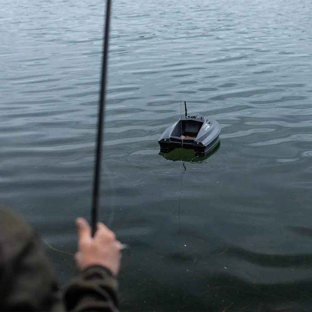 Future Carping V60 Carbon Fishing Bait Boat In Use 5